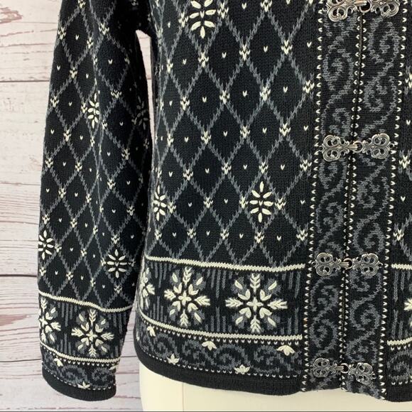 Talbots vintage Scandinavian cardigan metal hooks - Picture 5 of 16